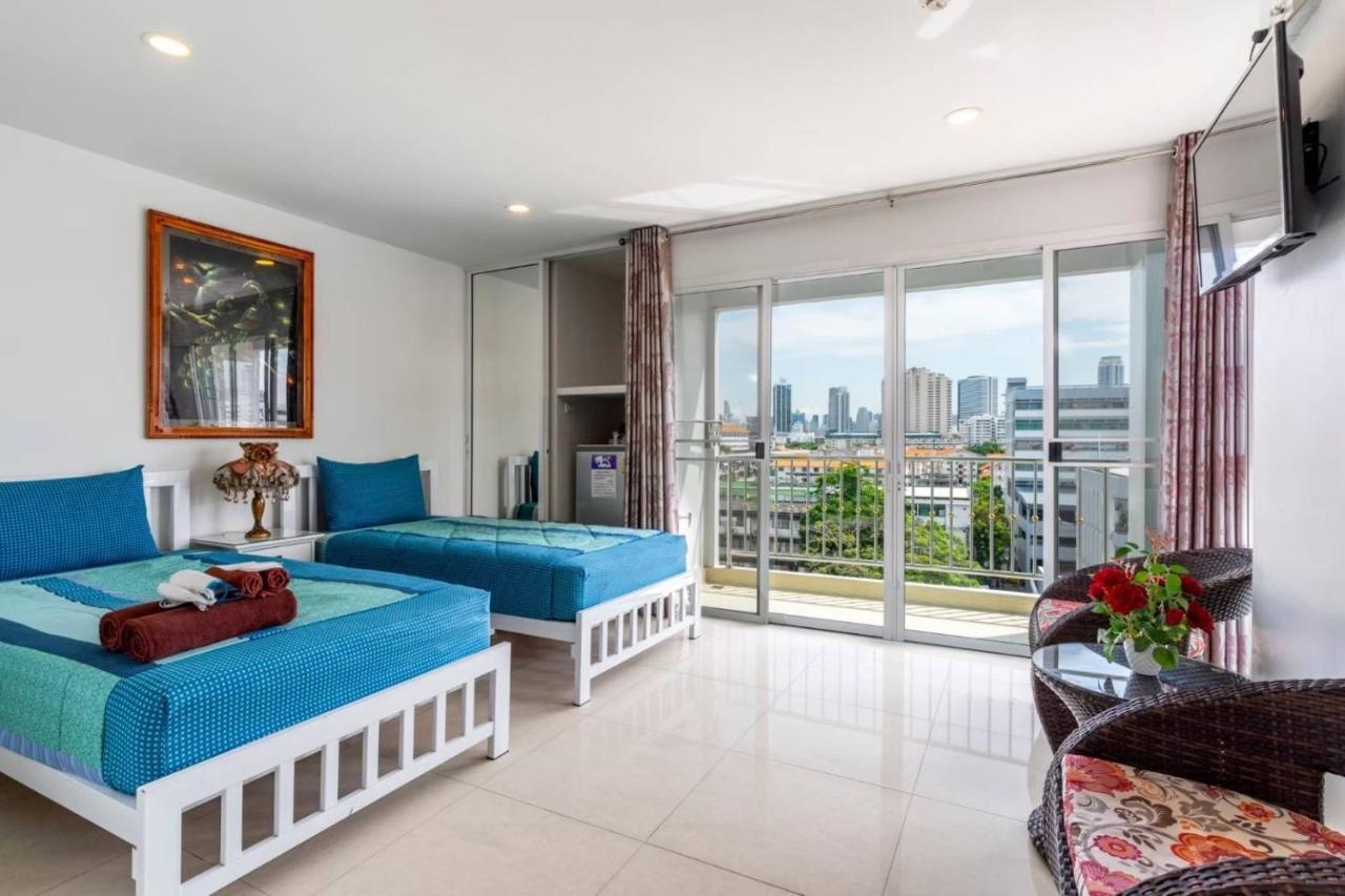 Parvena Hotel Sathorn Банкок Екстериор снимка
