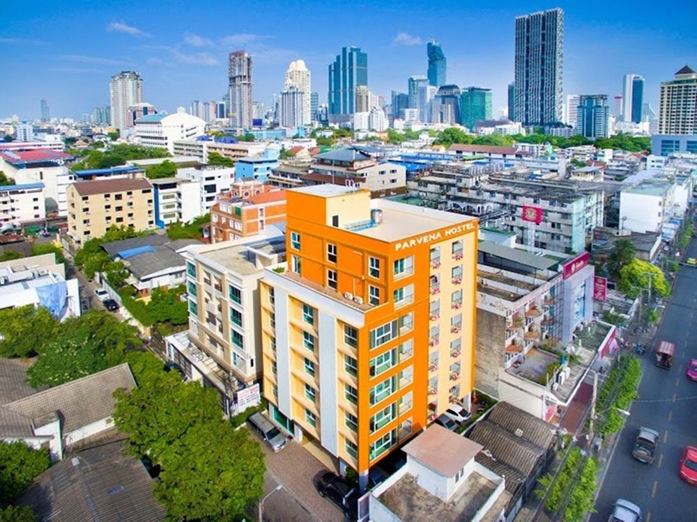 Parvena Hotel Sathorn Банкок Екстериор снимка