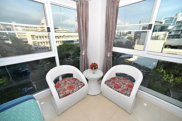 Parvena Hotel Sathorn Банкок Екстериор снимка